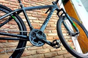 Bicicletería «Cycles il Chami»