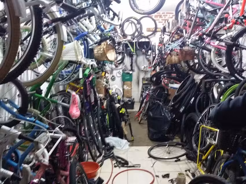 Bicicletería Steven