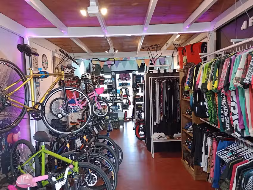 EL MUNDO DEL CICLOTURISMO