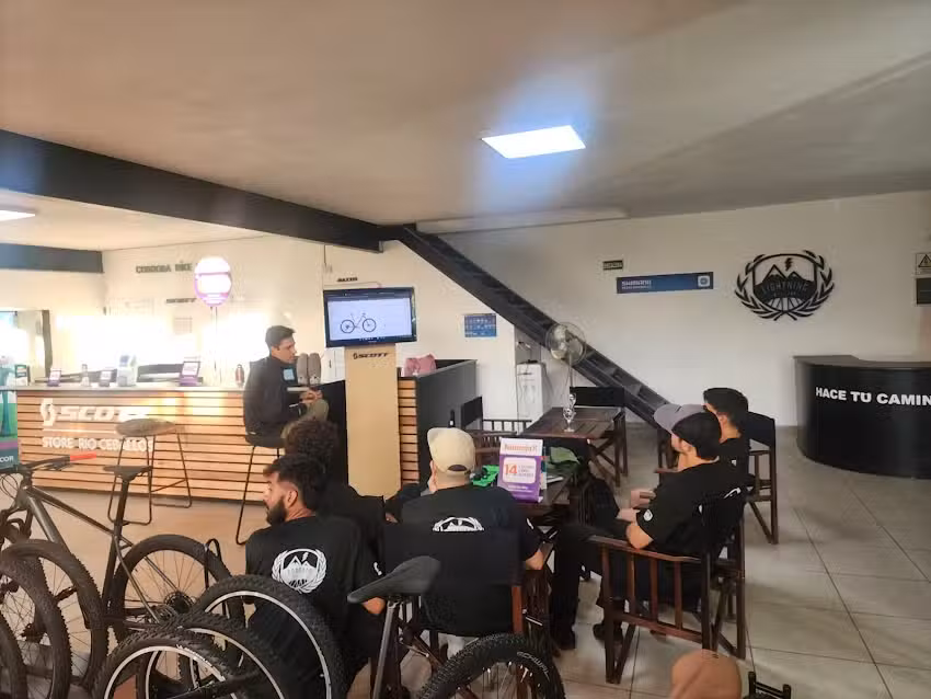 Scott Store Rio Ceballos